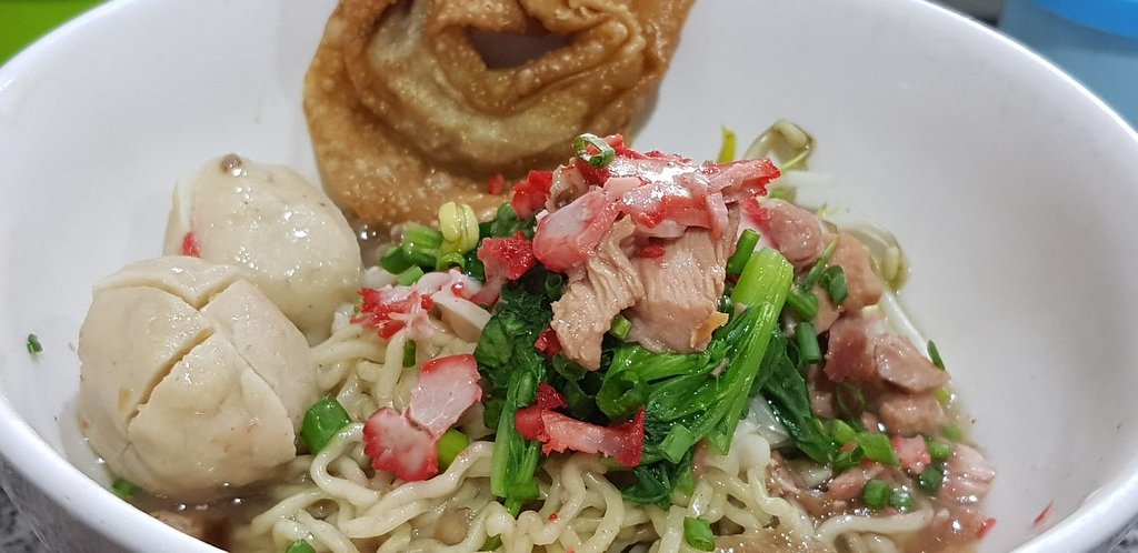 Mie Pangsit Awai